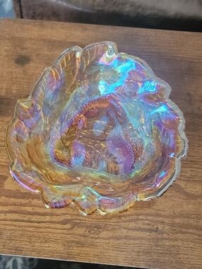 Indiana Glass company carnival glass bowl in the "Loganberry" or "Loganberry and